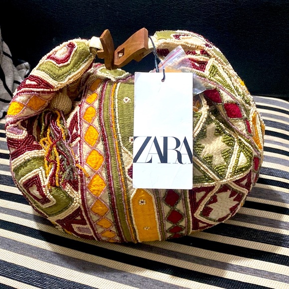 Zara Women Beaded Handbag 👜 - Picture 5 of 6
